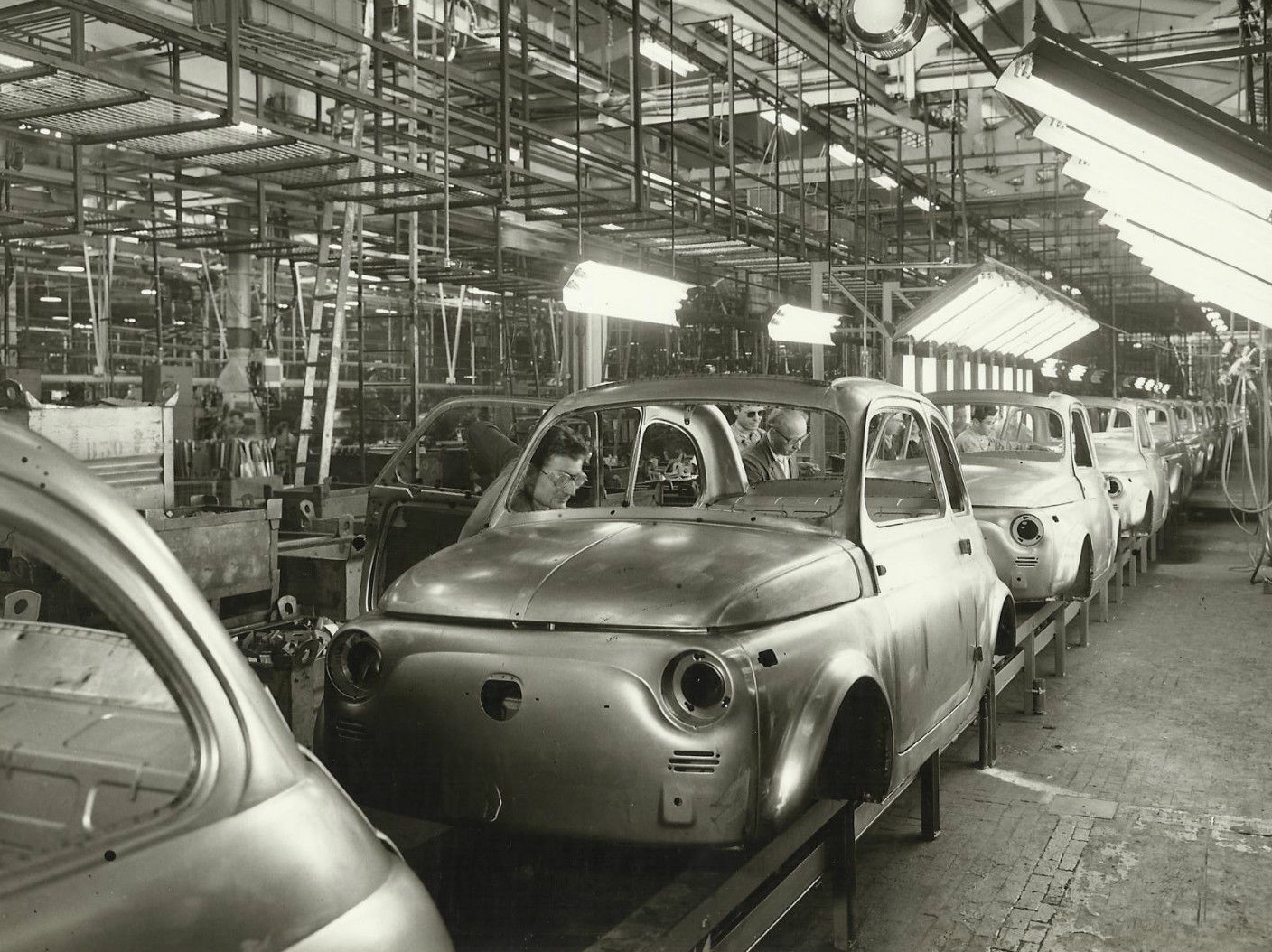 Ihr Fiat 500 Online Shop  Ihre professionelle Oldtimer Werkstatt für Teile  und Ersatzteile Shop, Zübehör und Restauration